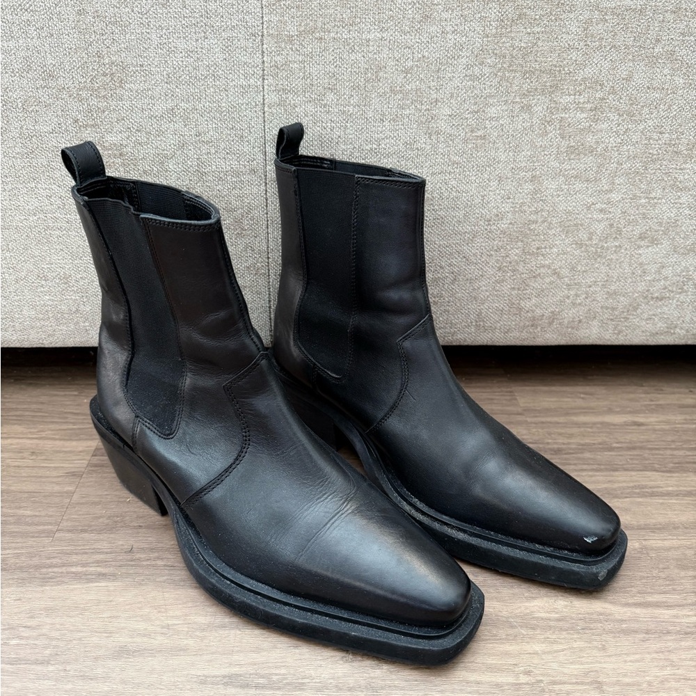 Topshop Black Ankle Booties Sleek Leather Design